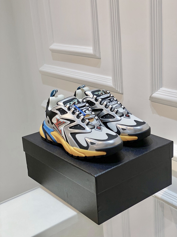 ルイヴィトン靴正面デザイン